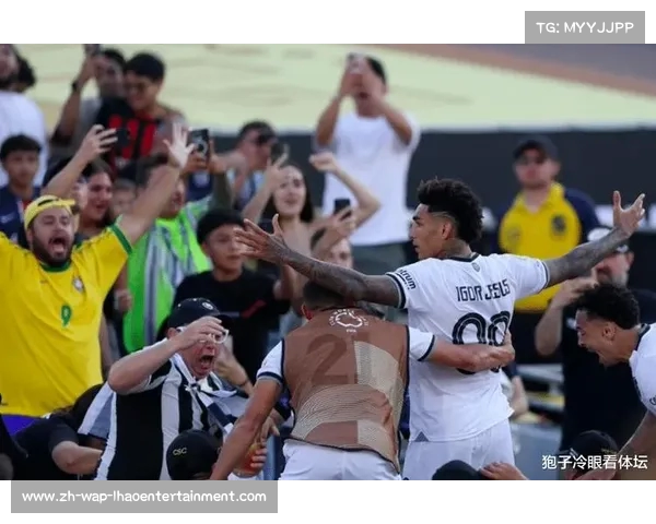 世俱杯B组赛况分析:各队竞争激烈,谁能脱颖而出? 世俱杯B组赛况分析:各队竞争激烈,谁能脱颖而出?